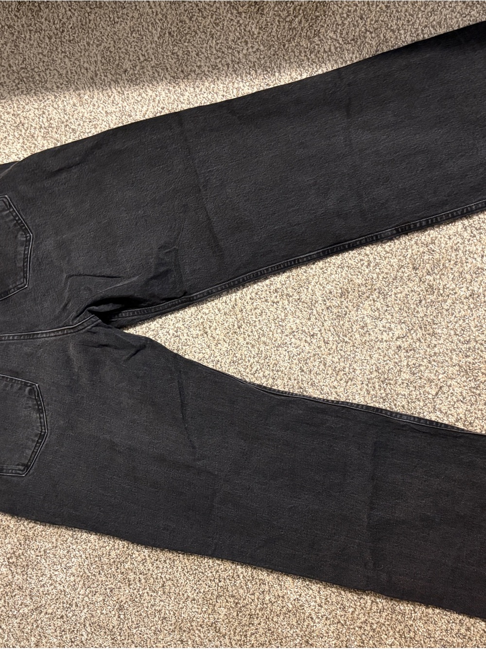 Abercrombie & Fitch Black High-Rise Frayed-Hem Jeans - Picture 2 of 2